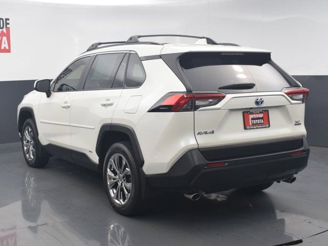 2022 Toyota RAV4 Hybrid XLE Premium