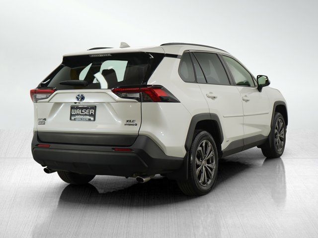 2022 Toyota RAV4 Hybrid XLE Premium