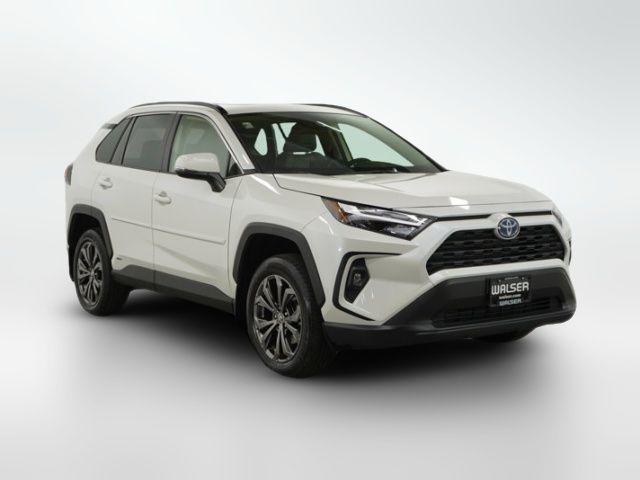 2022 Toyota RAV4 Hybrid XLE Premium