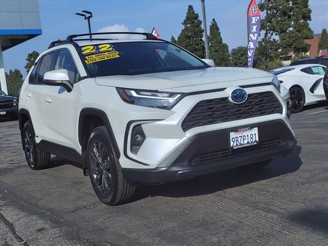 2022 Toyota RAV4 Hybrid XLE Premium