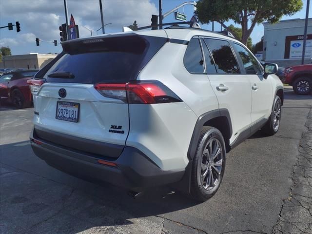 2022 Toyota RAV4 Hybrid XLE Premium