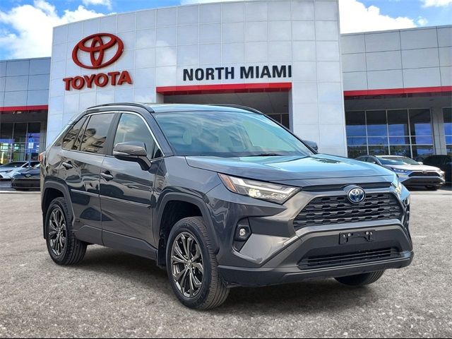 2022 Toyota RAV4 Hybrid XLE Premium