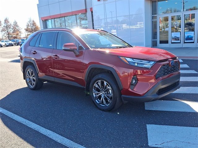 2022 Toyota RAV4 Hybrid XLE Premium