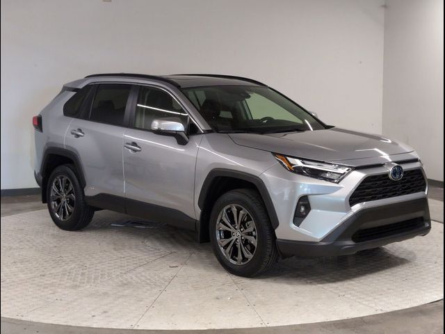 2022 Toyota RAV4 Hybrid XLE Premium