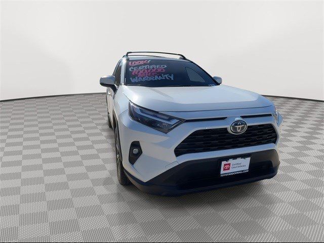 2022 Toyota RAV4 Hybrid XLE Premium