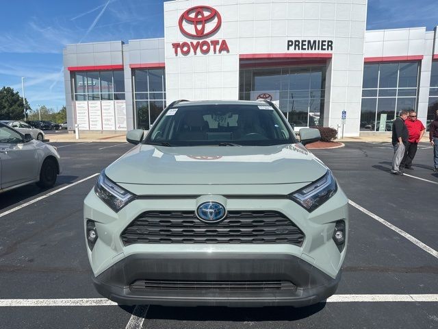 2022 Toyota RAV4 Hybrid XLE Premium