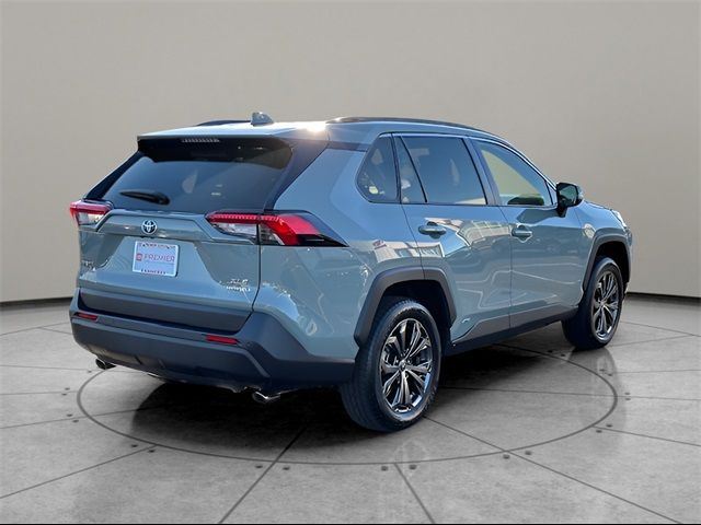 2022 Toyota RAV4 Hybrid XLE Premium