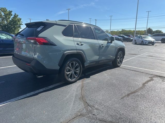 2022 Toyota RAV4 Hybrid XLE Premium