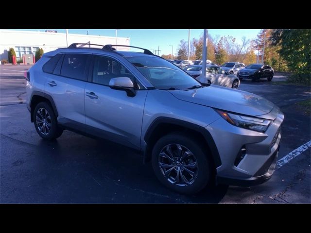 2022 Toyota RAV4 Hybrid XLE Premium