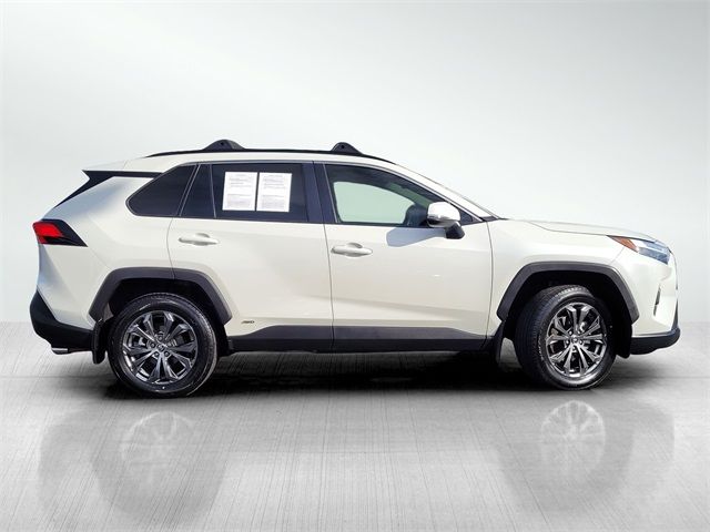 2022 Toyota RAV4 Hybrid XLE Premium