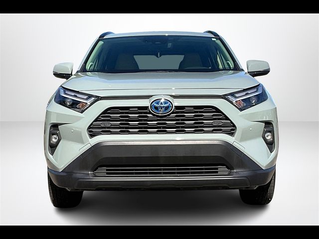 2022 Toyota RAV4 Hybrid XLE Premium