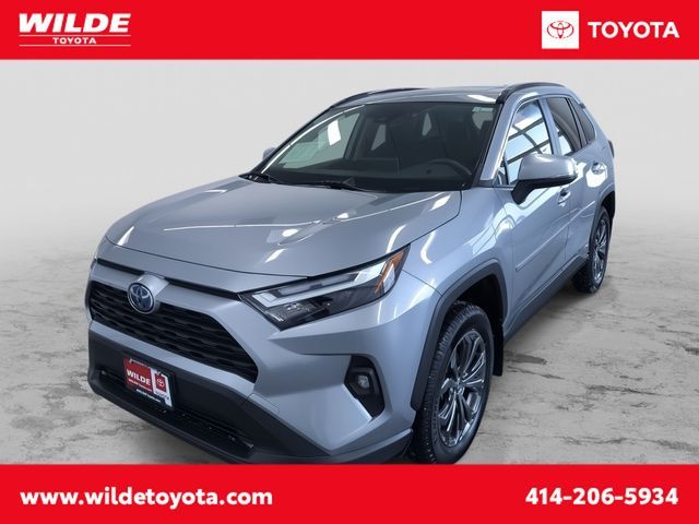 2022 Toyota RAV4 Hybrid XLE Premium