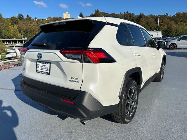 2022 Toyota RAV4 Hybrid XLE Premium