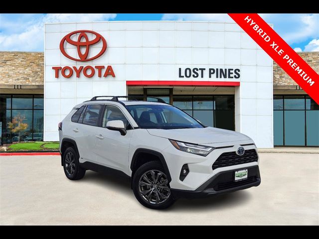 2022 Toyota RAV4 Hybrid XLE Premium