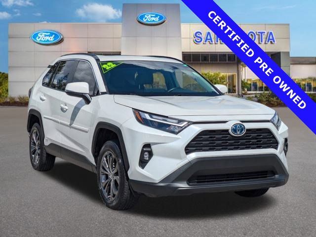 2022 Toyota RAV4 Hybrid XLE Premium