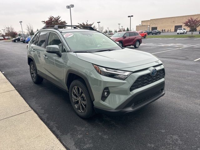 2022 Toyota RAV4 Hybrid XLE Premium