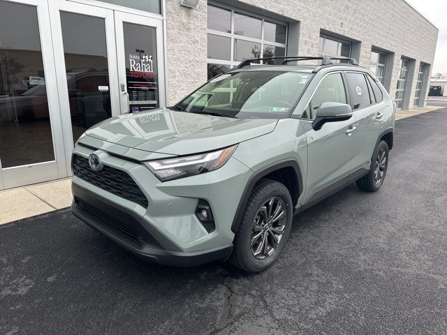 2022 Toyota RAV4 Hybrid XLE Premium