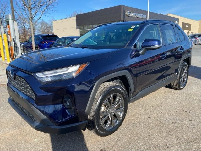 2022 Toyota RAV4 Hybrid XLE Premium