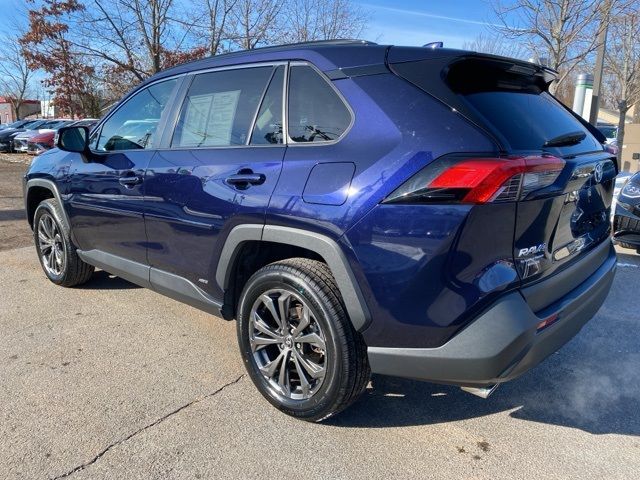 2022 Toyota RAV4 Hybrid XLE Premium