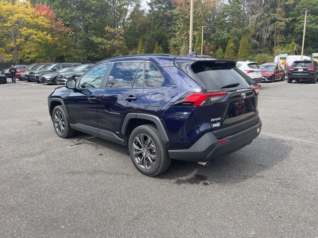 2022 Toyota RAV4 Hybrid XLE Premium