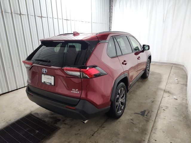 2022 Toyota RAV4 Hybrid XLE Premium