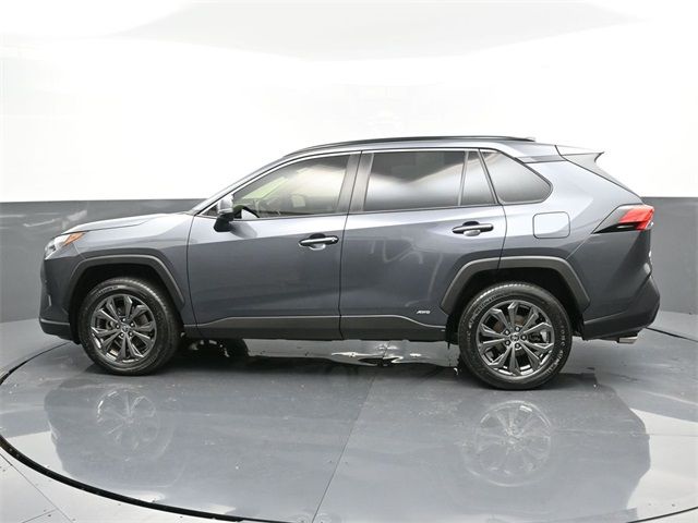 2022 Toyota RAV4 Hybrid XLE Premium