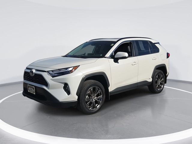 2022 Toyota RAV4 Hybrid XLE Premium