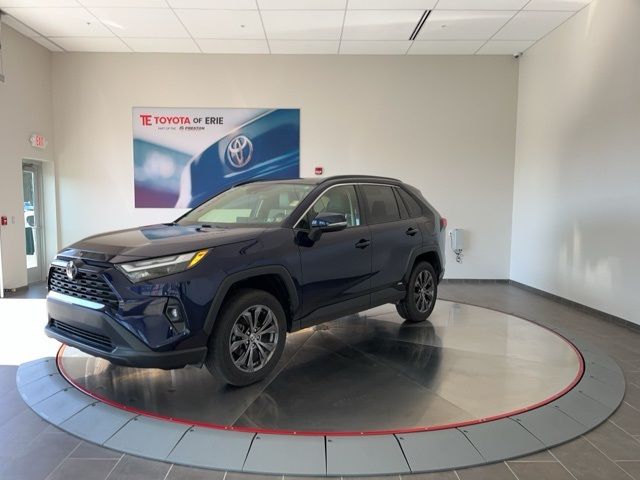 2022 Toyota RAV4 Hybrid XLE Premium