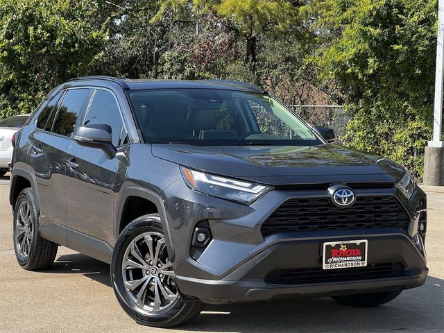 2022 Toyota RAV4 Hybrid XLE Premium