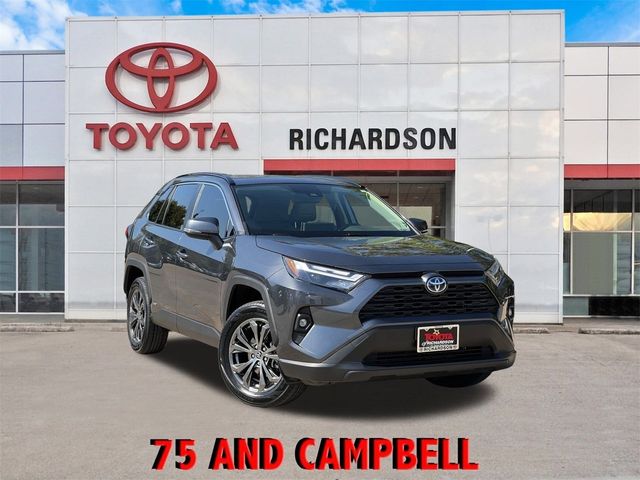 2022 Toyota RAV4 Hybrid XLE Premium