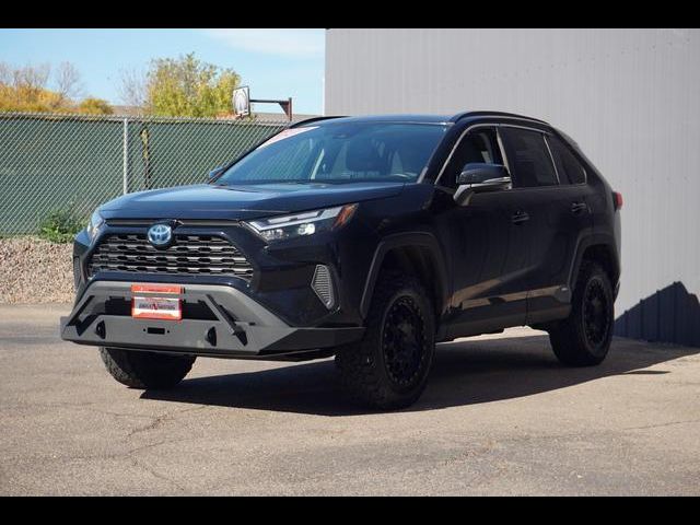 2022 Toyota RAV4 Hybrid XLE