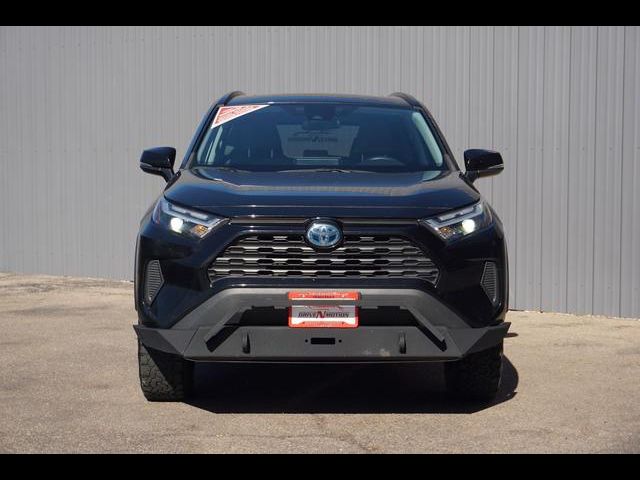 2022 Toyota RAV4 Hybrid XLE