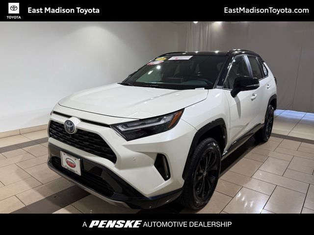 2022 Toyota RAV4 Hybrid XSE