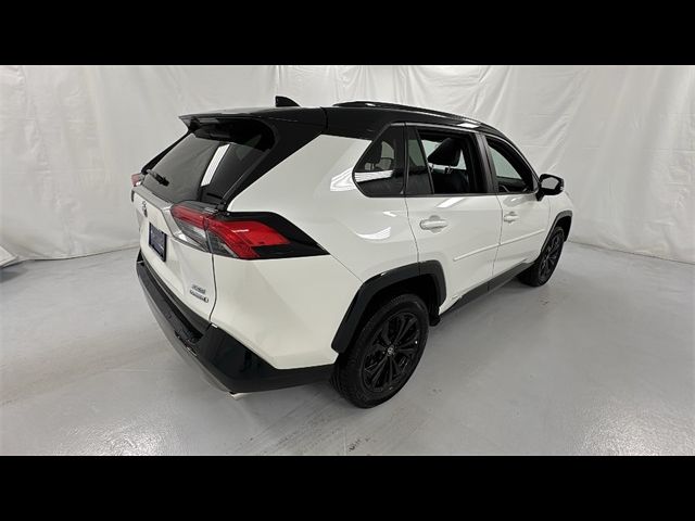 2022 Toyota RAV4 Hybrid XSE