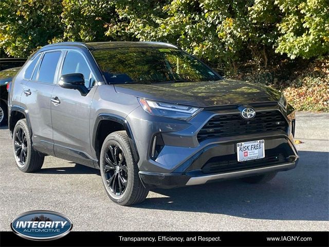 2022 Toyota RAV4 Hybrid XSE