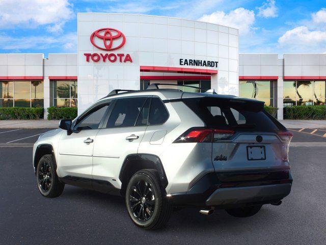 2022 Toyota RAV4 Hybrid SE