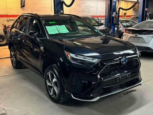 2022 Toyota RAV4 Prime SE