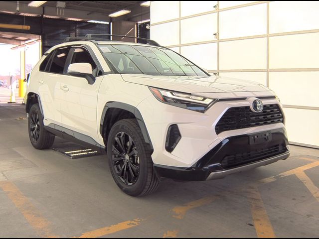 2022 Toyota RAV4 Hybrid SE