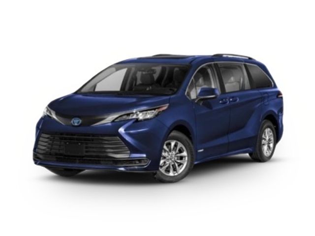 2022 Toyota Sienna LE