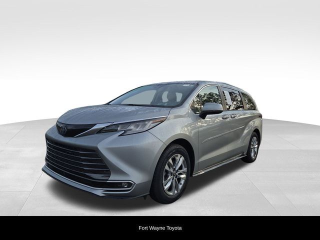 2022 Toyota Sienna Limited