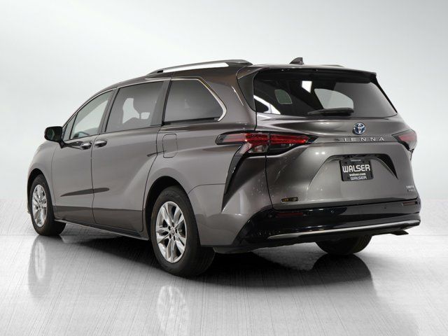 2022 Toyota Sienna Limited