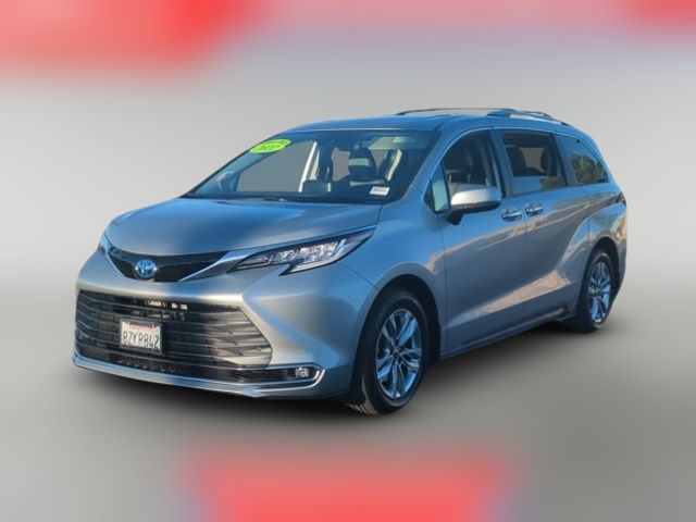 2022 Toyota Sienna Limited