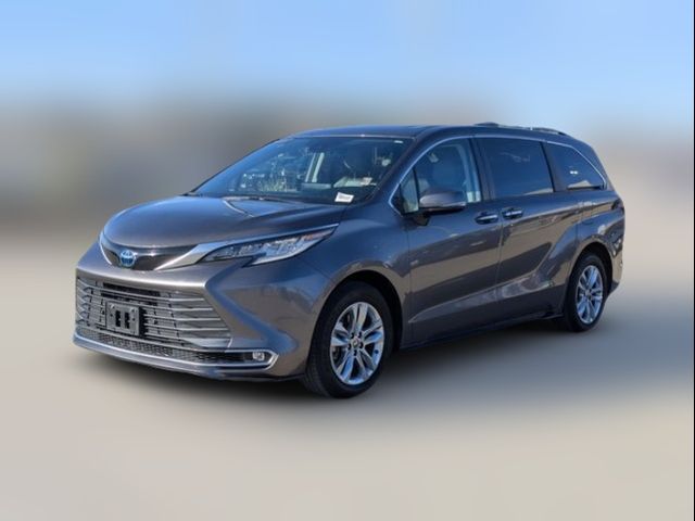 2022 Toyota Sienna Limited