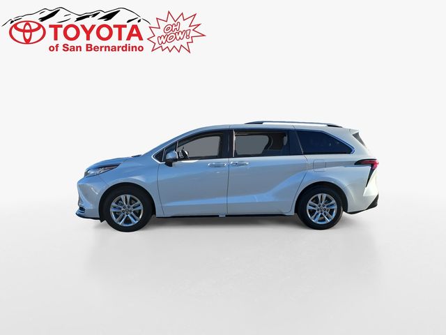 2022 Toyota Sienna Limited