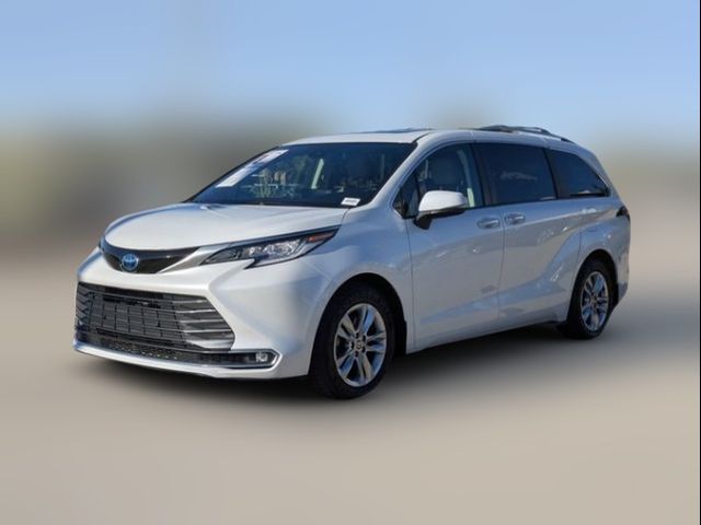 2022 Toyota Sienna Limited