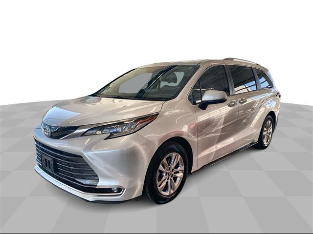 2022 Toyota Sienna Limited