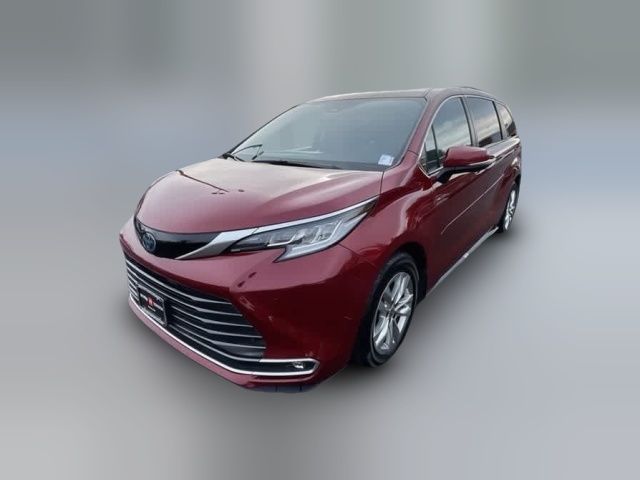 2022 Toyota Sienna Limited