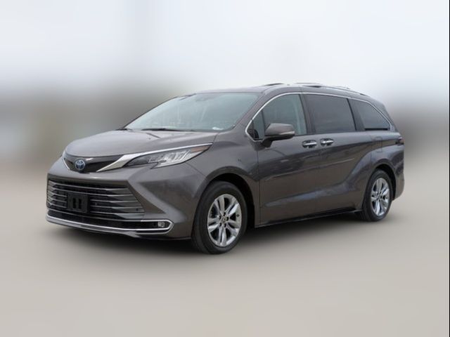 2022 Toyota Sienna Limited