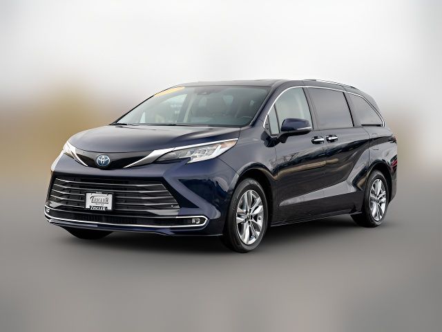 2022 Toyota Sienna Limited