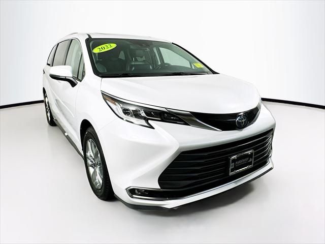 2022 Toyota Sienna Limited